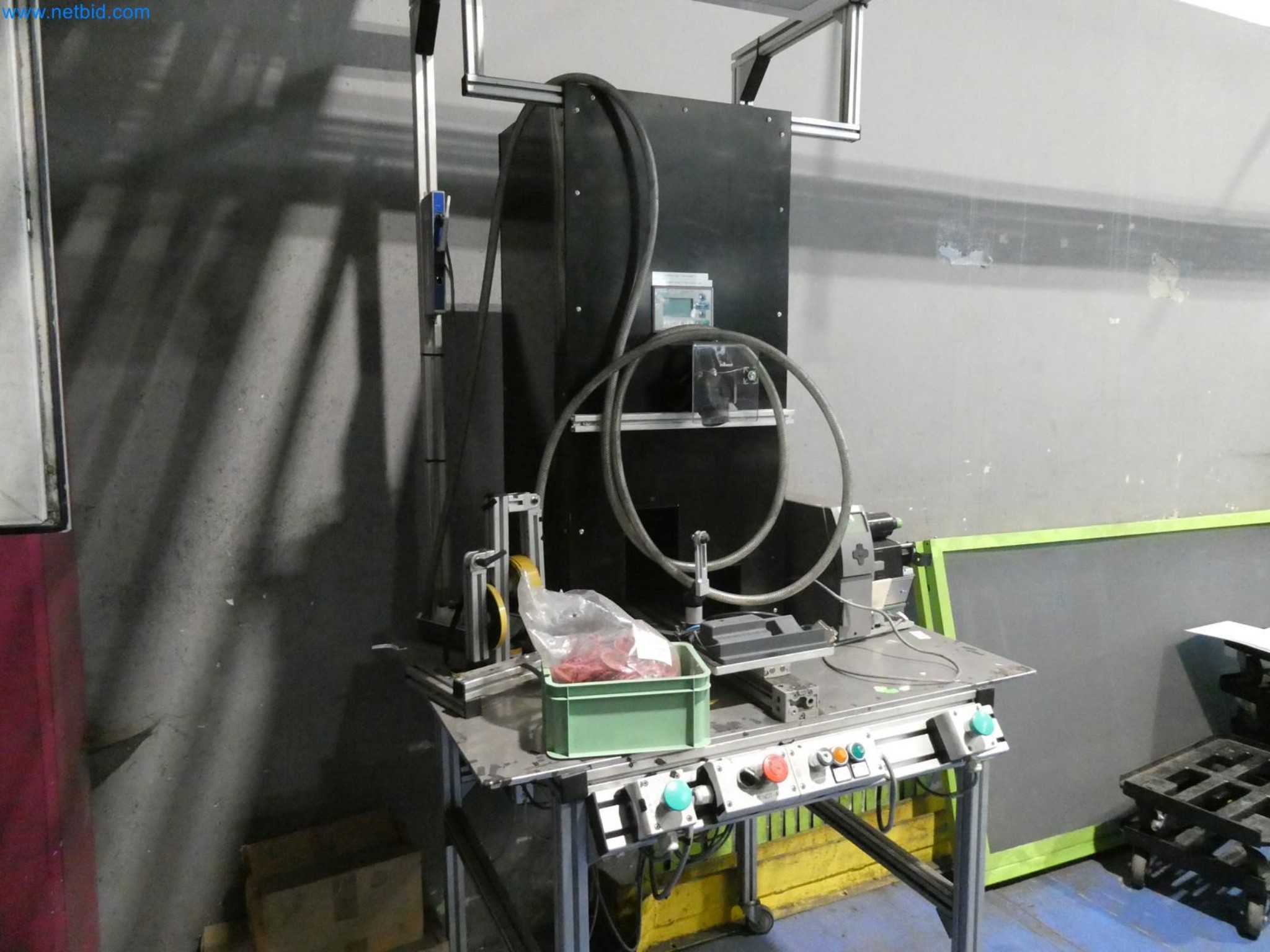 Engel Spritzgießmaschinen und Maschinen aus der Kunststoffindustrie-2