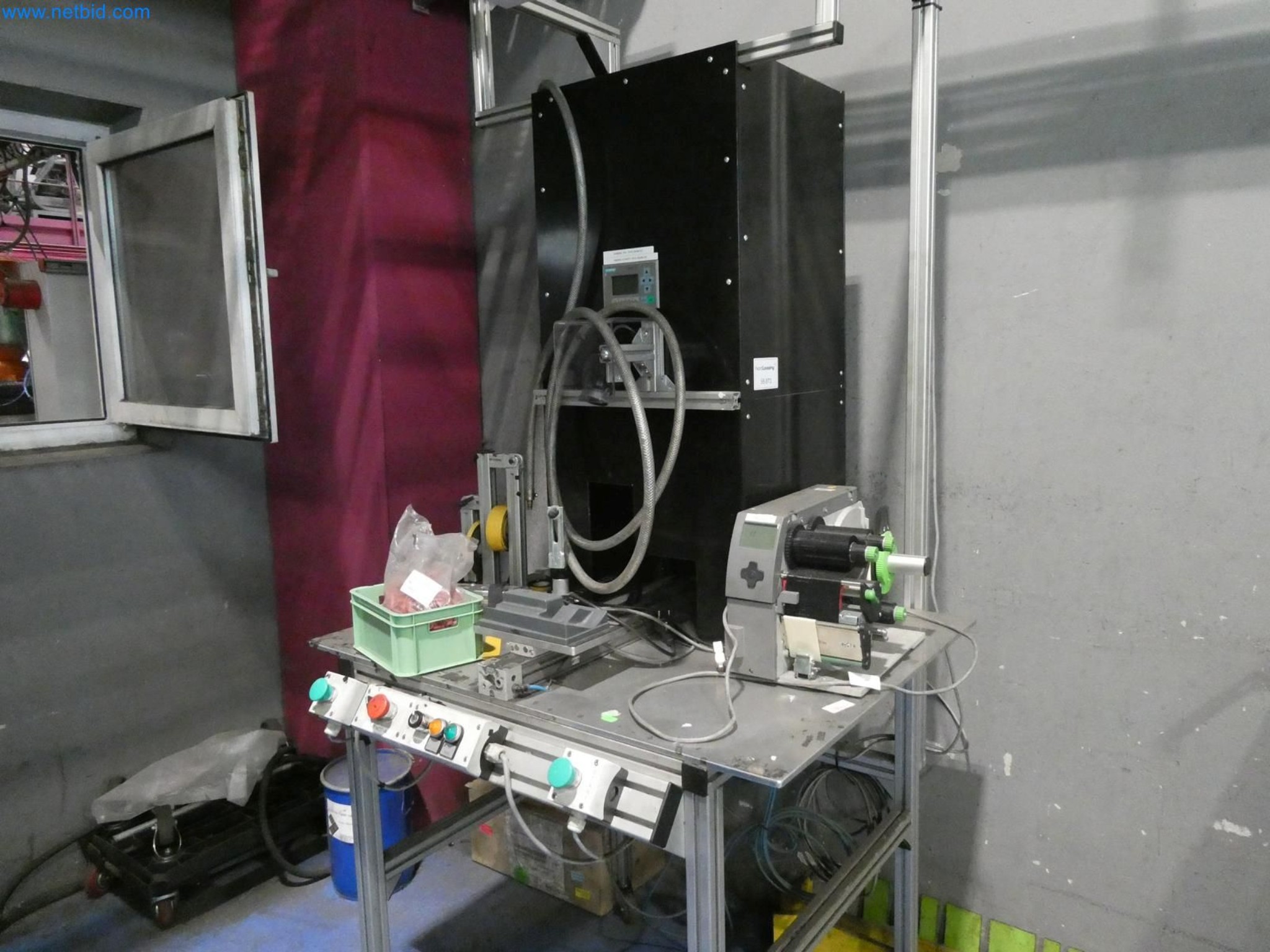 Engel Spritzgießmaschinen und Maschinen aus der Kunststoffindustrie-3