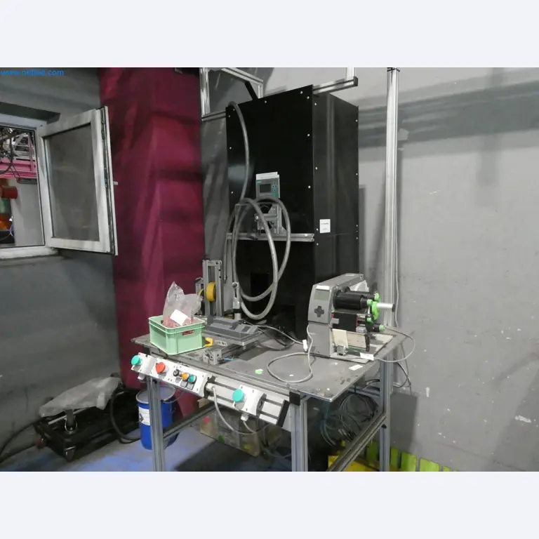 Engel Spritzgießmaschinen und Maschinen aus der Kunststoffindustrie-3