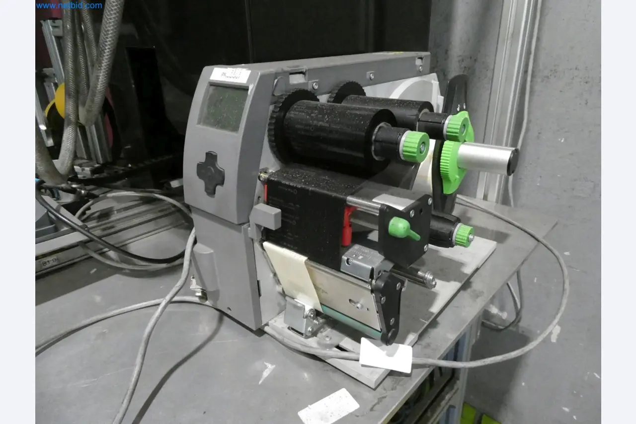 Engel Spritzgießmaschinen und Maschinen aus der Kunststoffindustrie-4