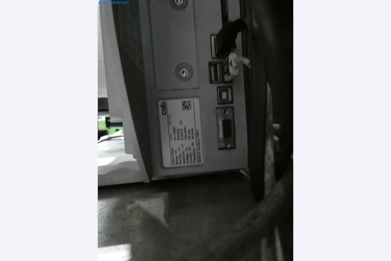 Engel Spritzgießmaschinen und Maschinen aus der Kunststoffindustrie-6