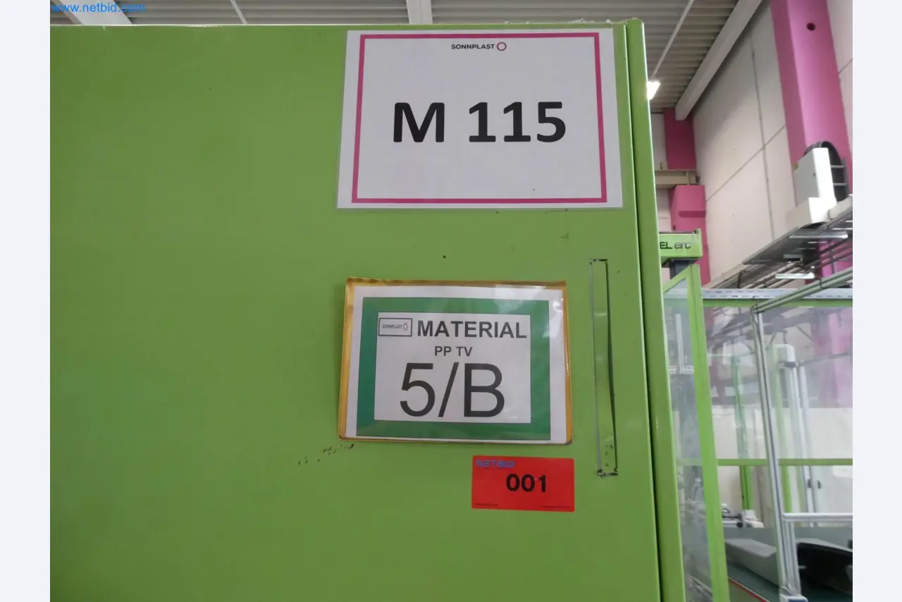 Engel Spritzgießmaschinen und Maschinen aus der Kunststoffindustrie-14