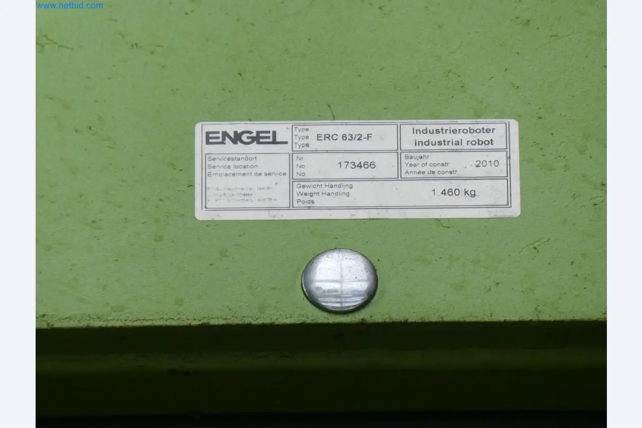 Engel Spritzgießmaschinen und Maschinen aus der Kunststoffindustrie-7