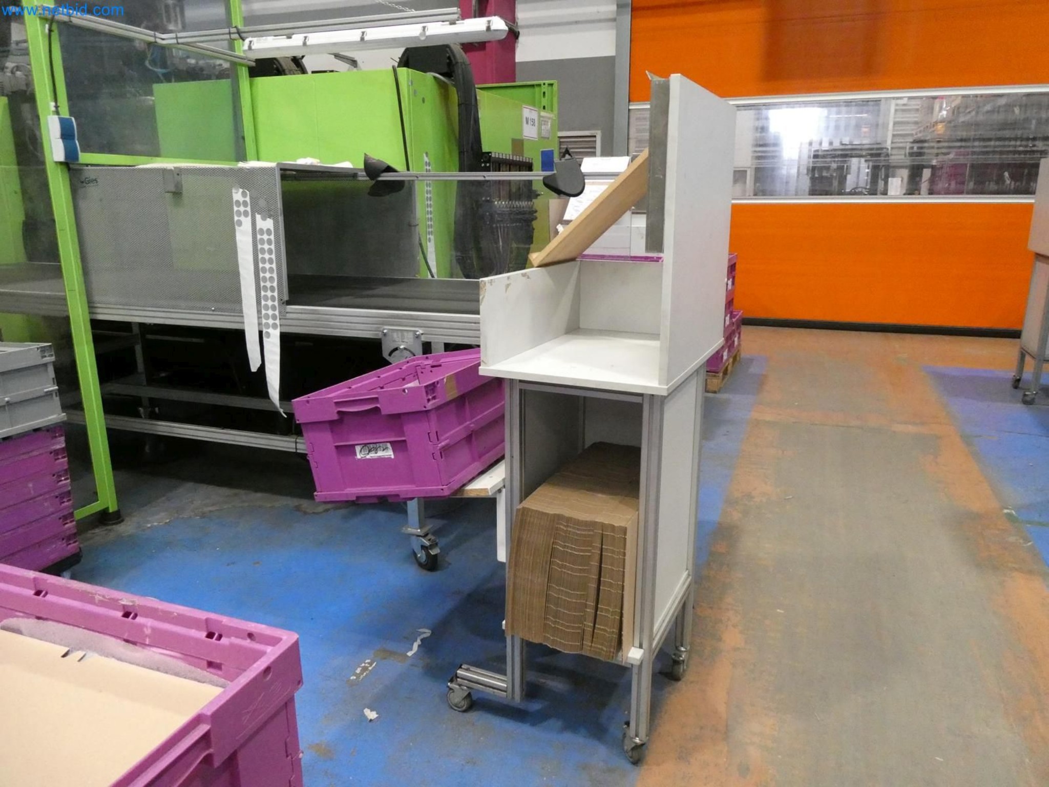 Engel Spritzgießmaschinen und Maschinen aus der Kunststoffindustrie-4