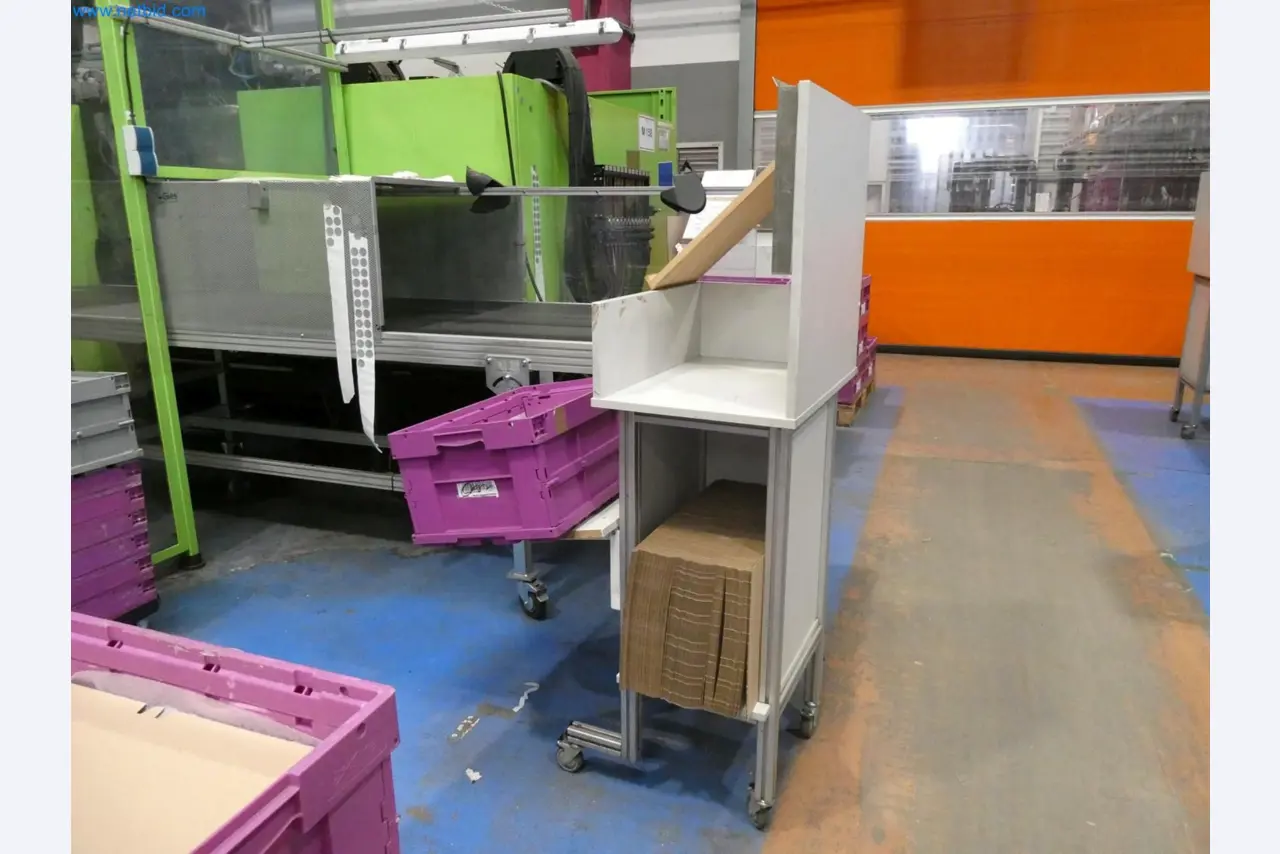 Engel Spritzgießmaschinen und Maschinen aus der Kunststoffindustrie-4