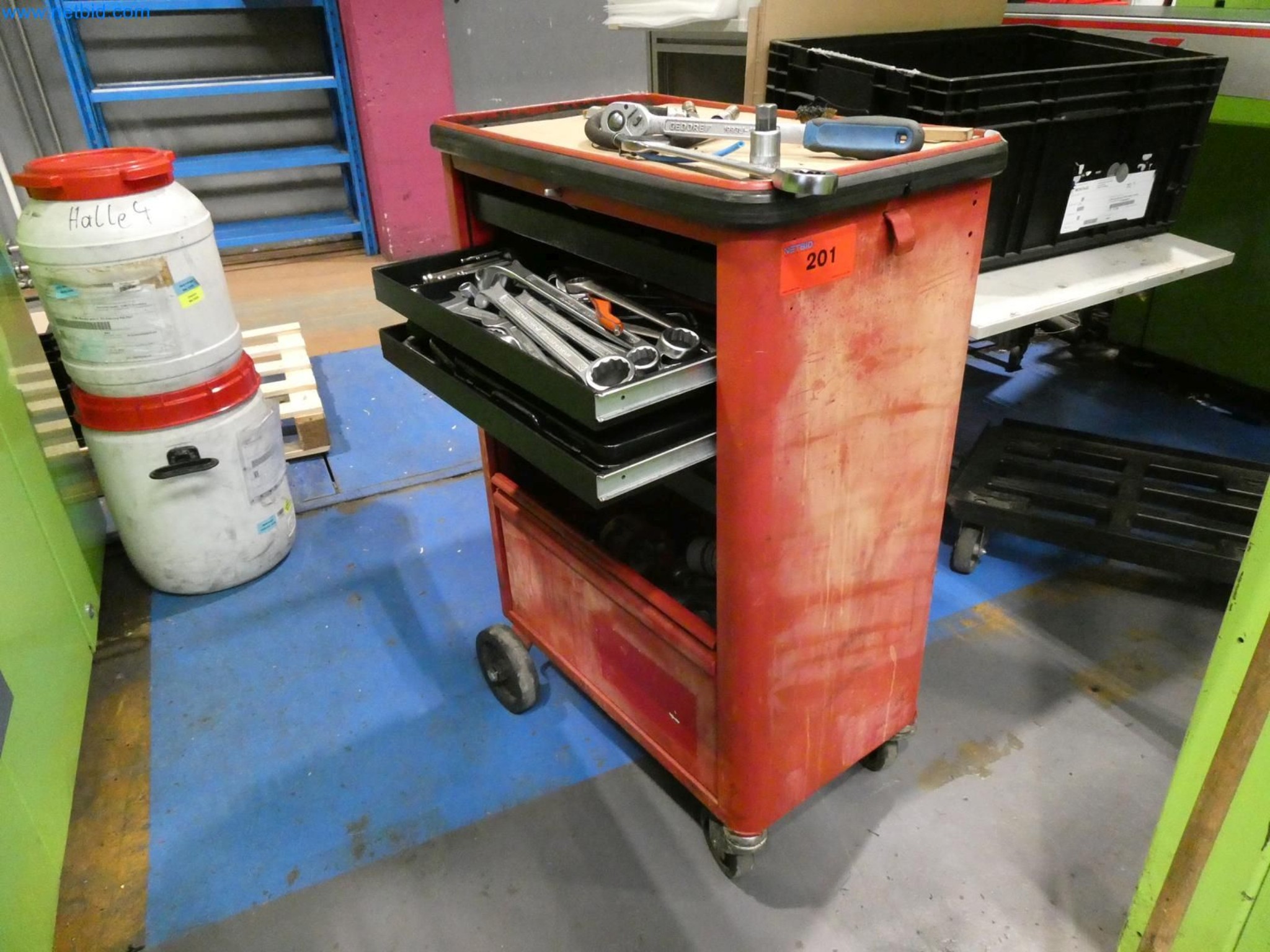 Engel Spritzgießmaschinen und Maschinen aus der Kunststoffindustrie-3