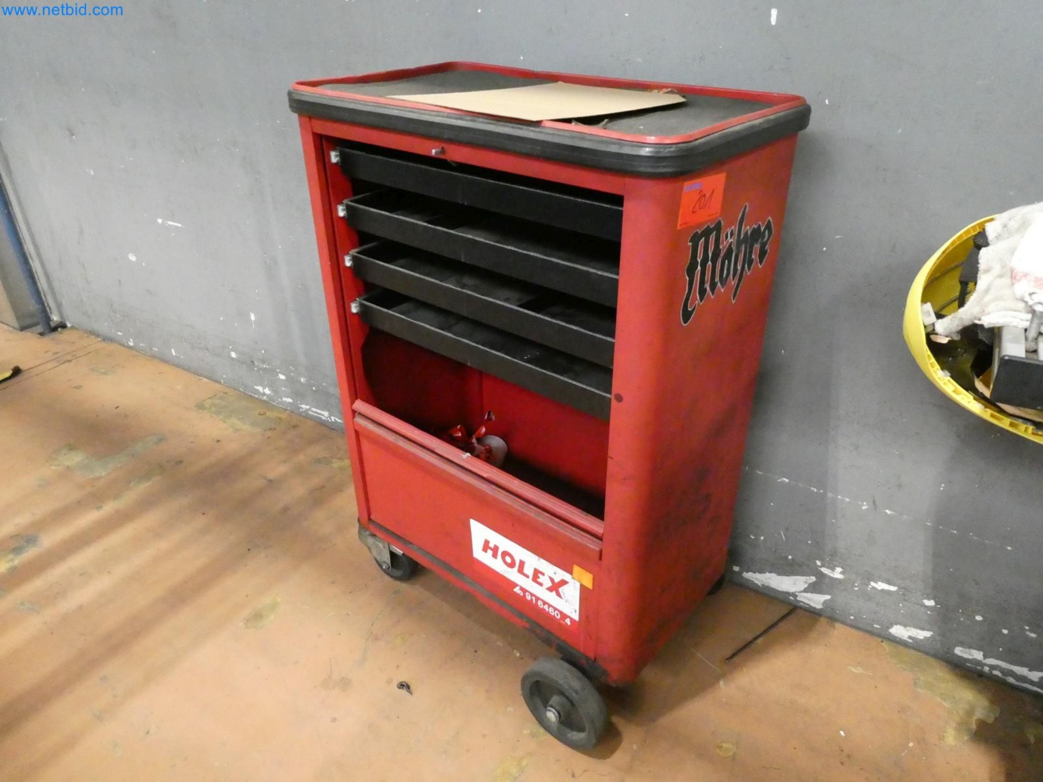 Engel Spritzgießmaschinen und Maschinen aus der Kunststoffindustrie-4