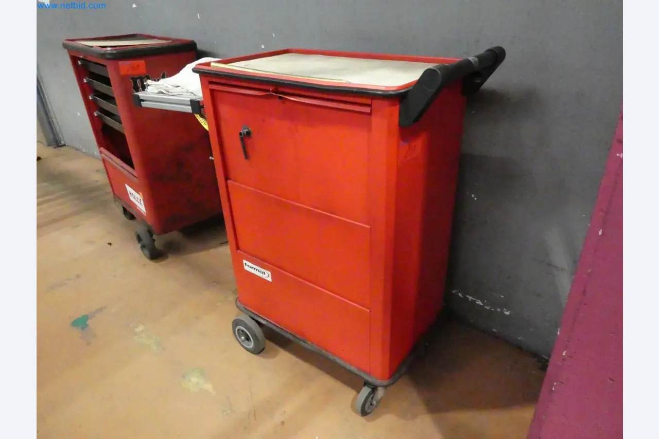 Engel Spritzgießmaschinen und Maschinen aus der Kunststoffindustrie-7