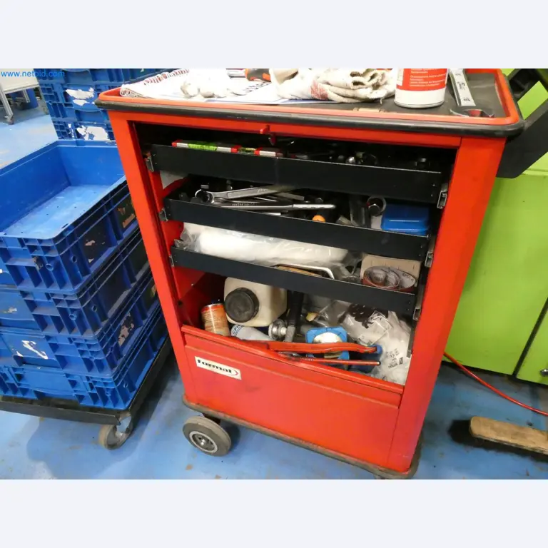 Engel Spritzgießmaschinen und Maschinen aus der Kunststoffindustrie-9