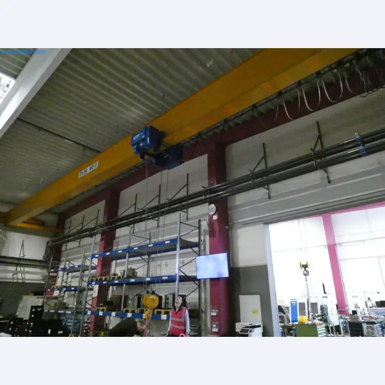 Engel Spritzgießmaschinen und Maschinen aus der Kunststoffindustrie-1