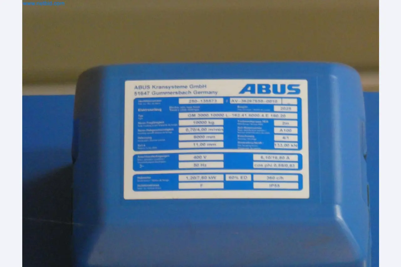 Engel Spritzgießmaschinen und Maschinen aus der Kunststoffindustrie-3