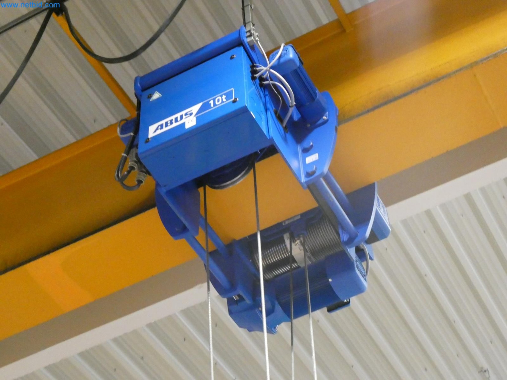 Engel Spritzgießmaschinen und Maschinen aus der Kunststoffindustrie-5