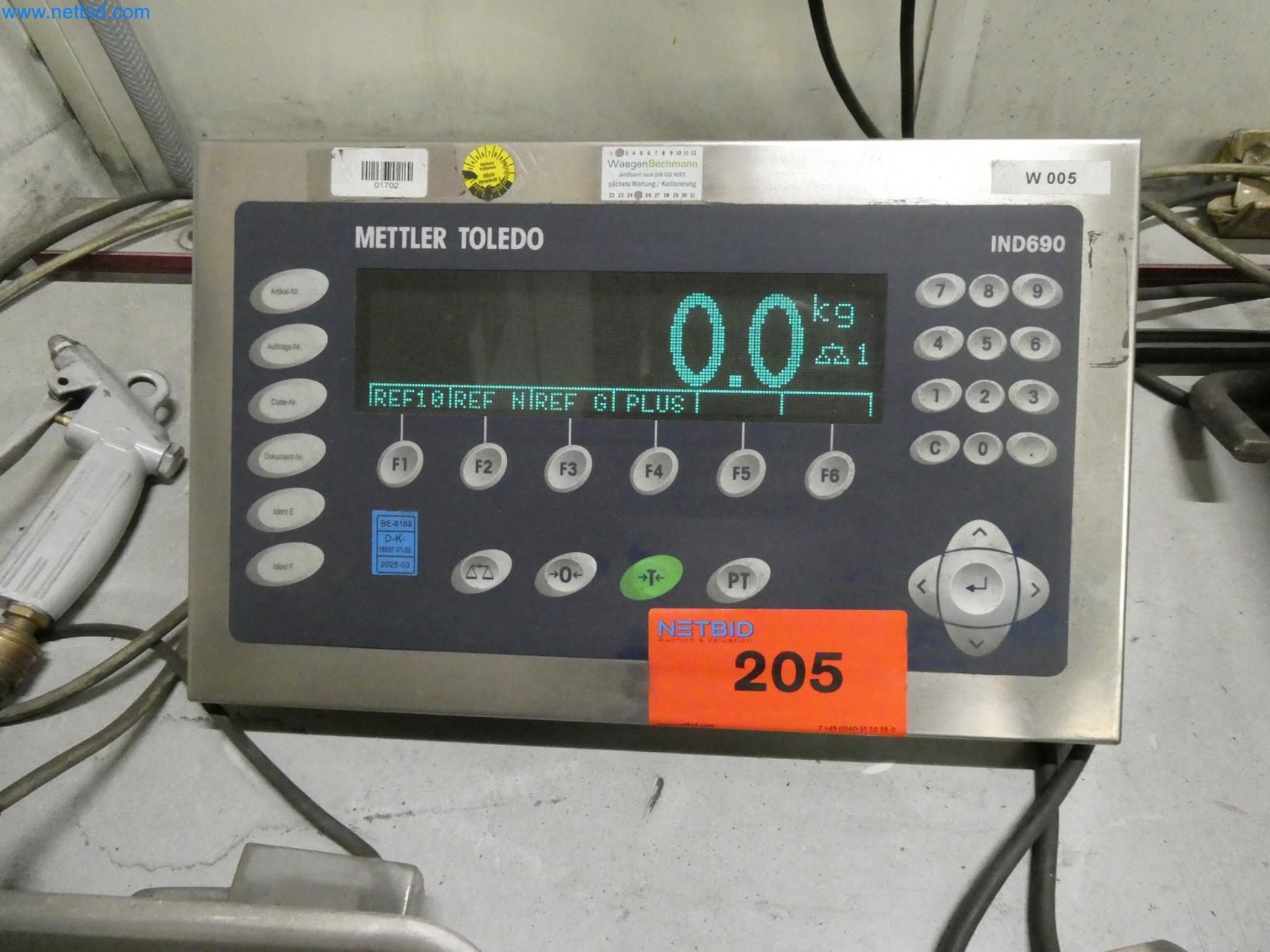 Engel Spritzgießmaschinen und Maschinen aus der Kunststoffindustrie-2