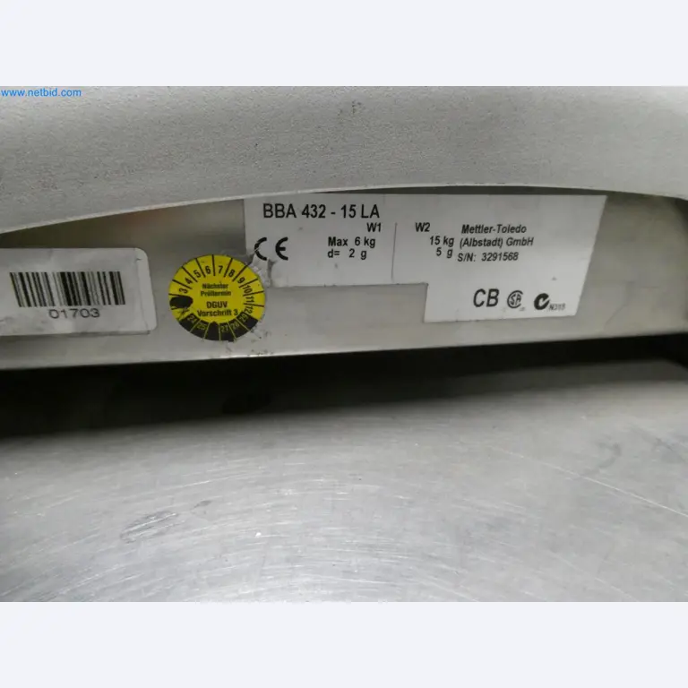 Engel Spritzgießmaschinen und Maschinen aus der Kunststoffindustrie-9