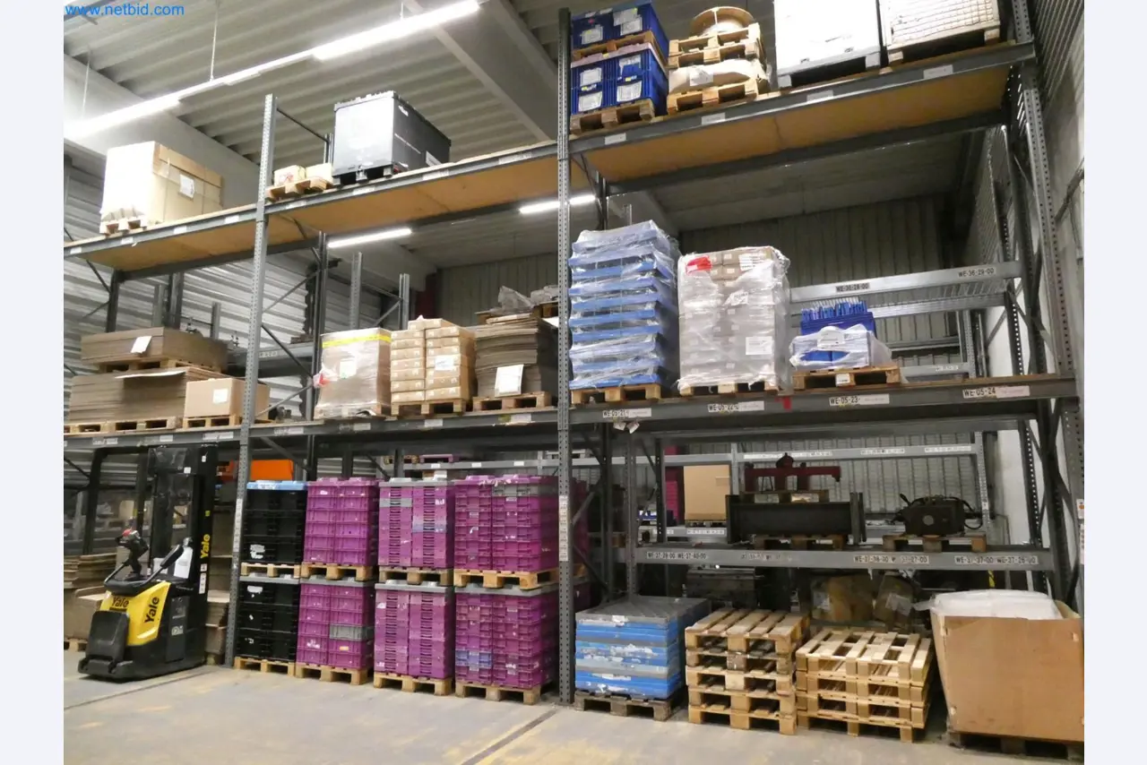 Engel Spritzgießmaschinen und Maschinen aus der Kunststoffindustrie-4