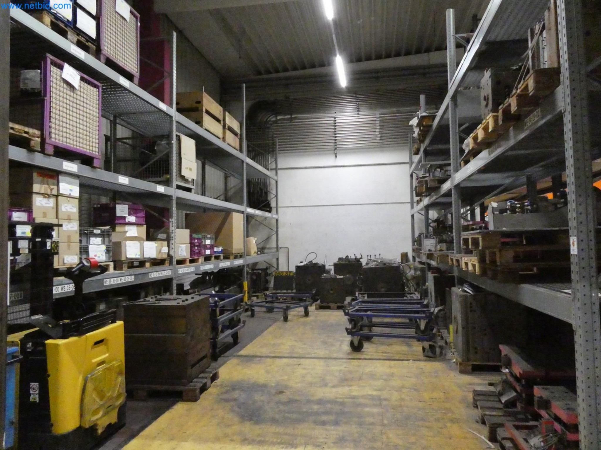 Engel Spritzgießmaschinen und Maschinen aus der Kunststoffindustrie-5