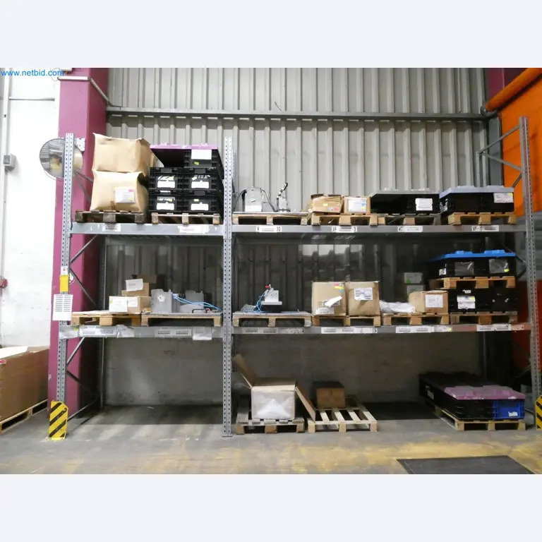 Engel Spritzgießmaschinen und Maschinen aus der Kunststoffindustrie-9