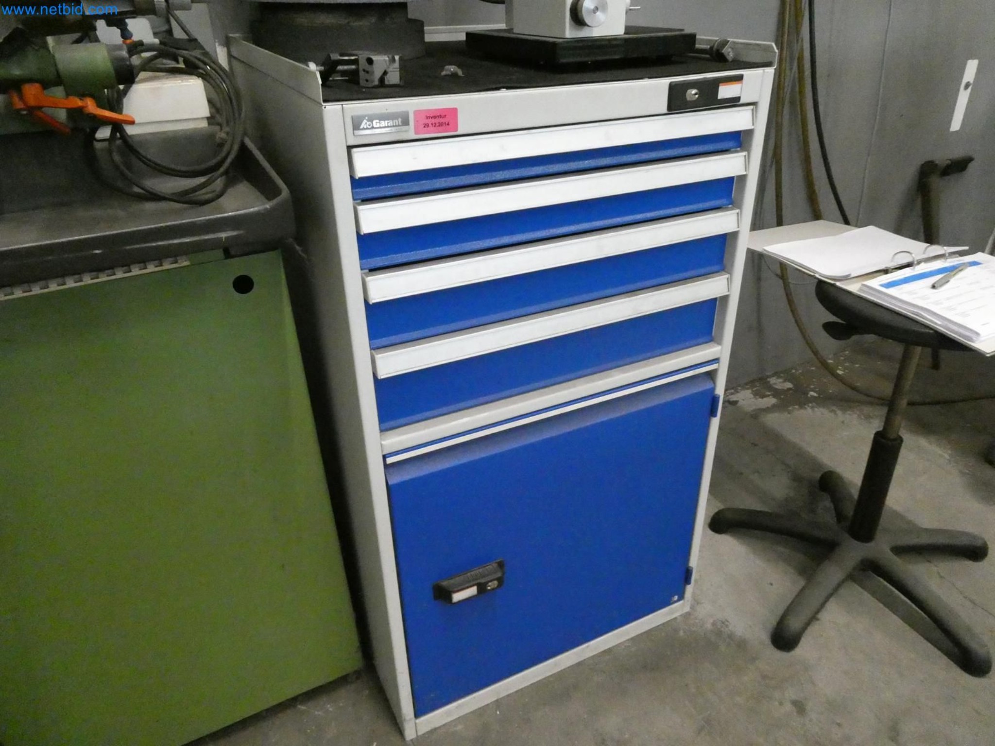 Engel Spritzgießmaschinen und Maschinen aus der Kunststoffindustrie-3