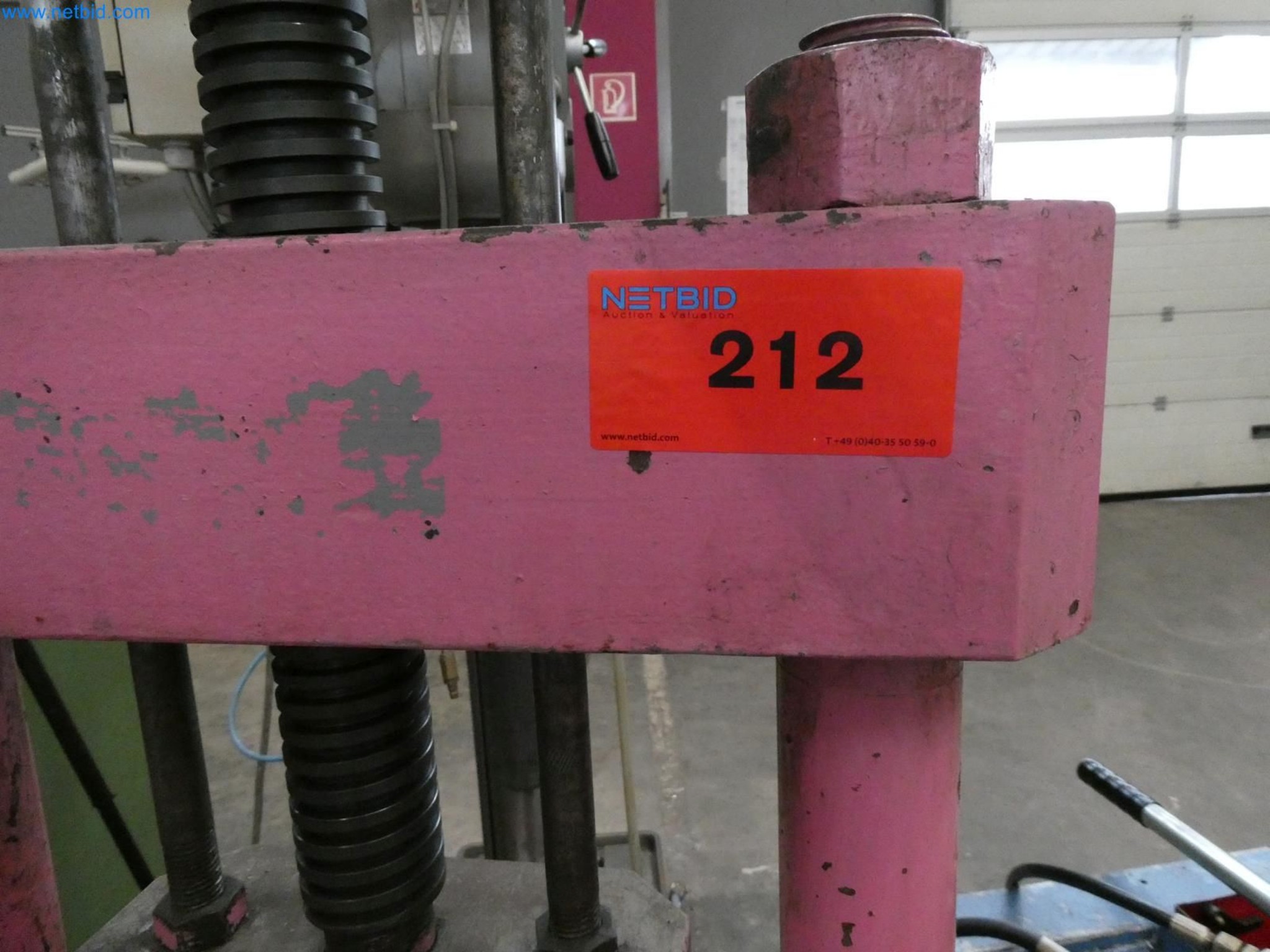 Engel Spritzgießmaschinen und Maschinen aus der Kunststoffindustrie-3