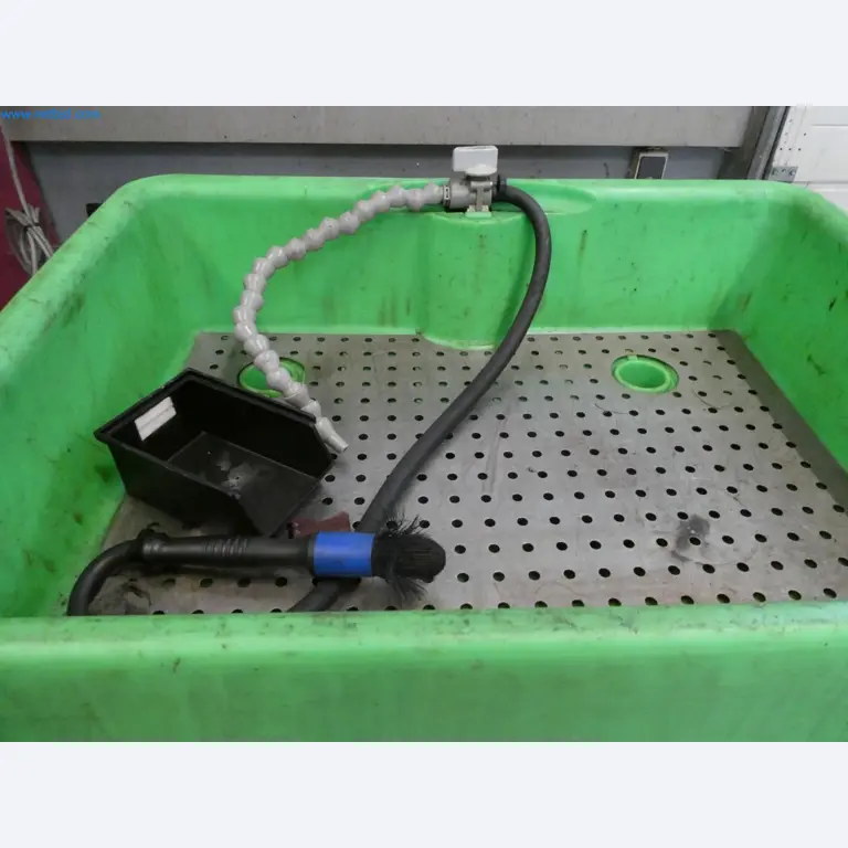 Engel Spritzgießmaschinen und Maschinen aus der Kunststoffindustrie-5