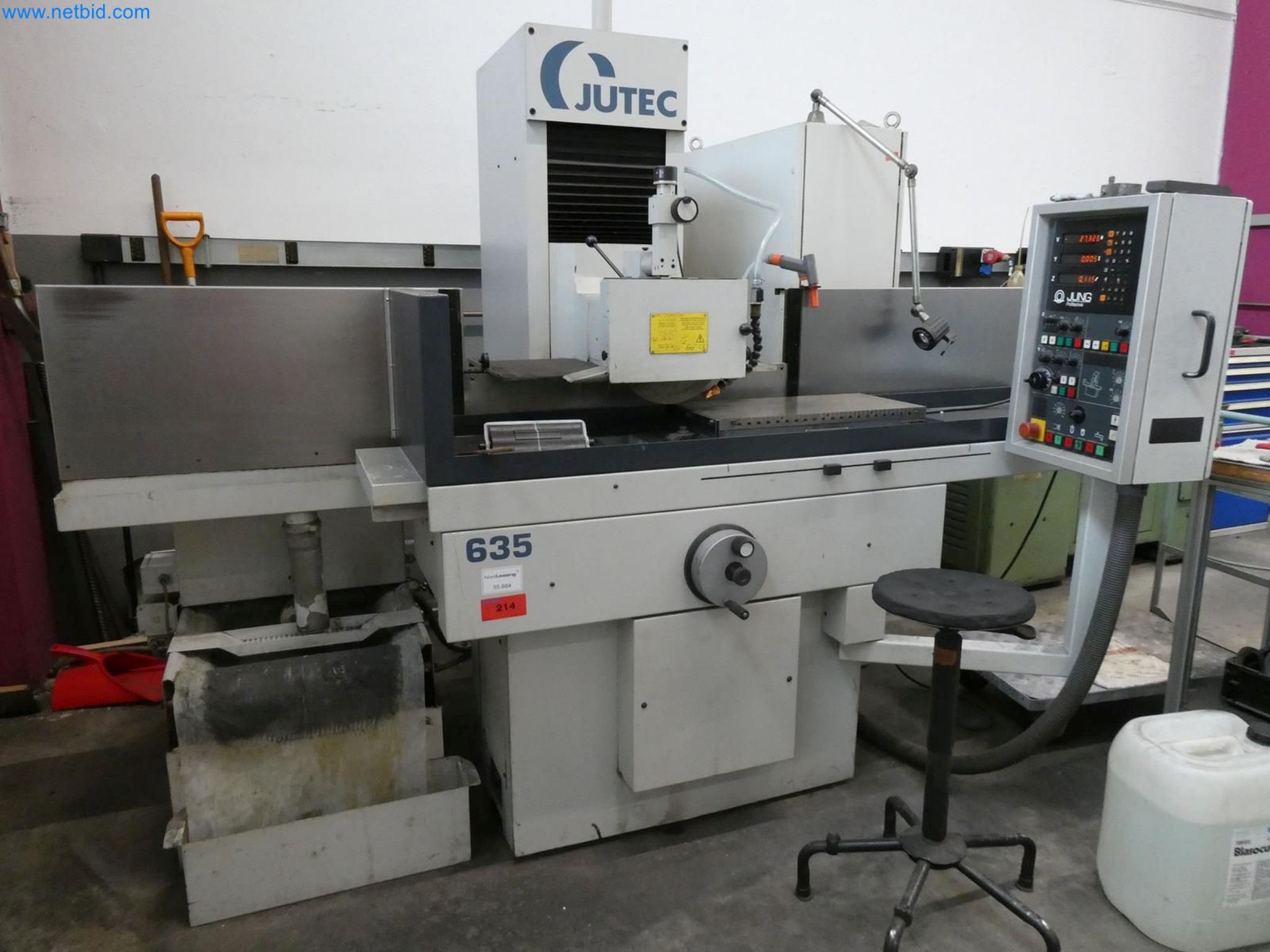 Engel Spritzgießmaschinen und Maschinen aus der Kunststoffindustrie-3