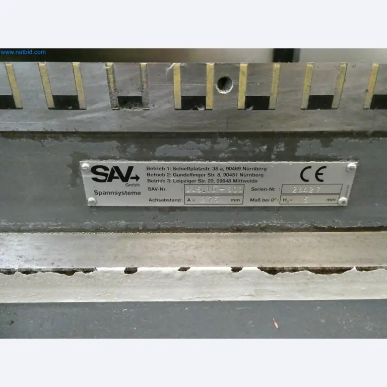 Engel Spritzgießmaschinen und Maschinen aus der Kunststoffindustrie-4