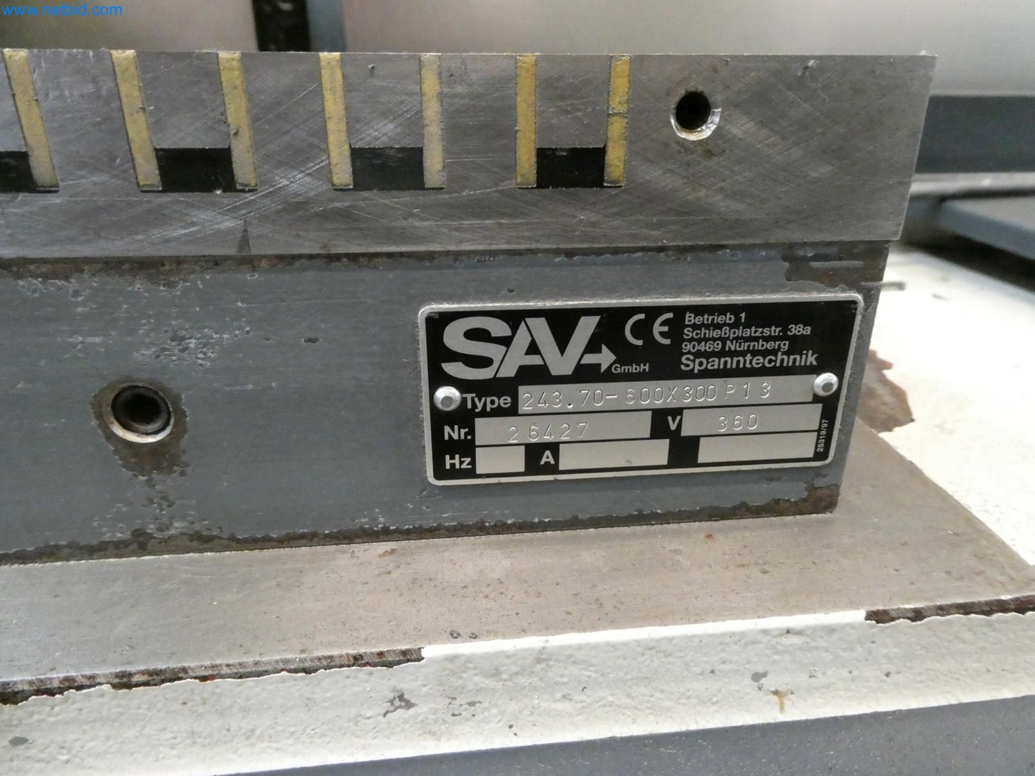 Engel Spritzgießmaschinen und Maschinen aus der Kunststoffindustrie-7