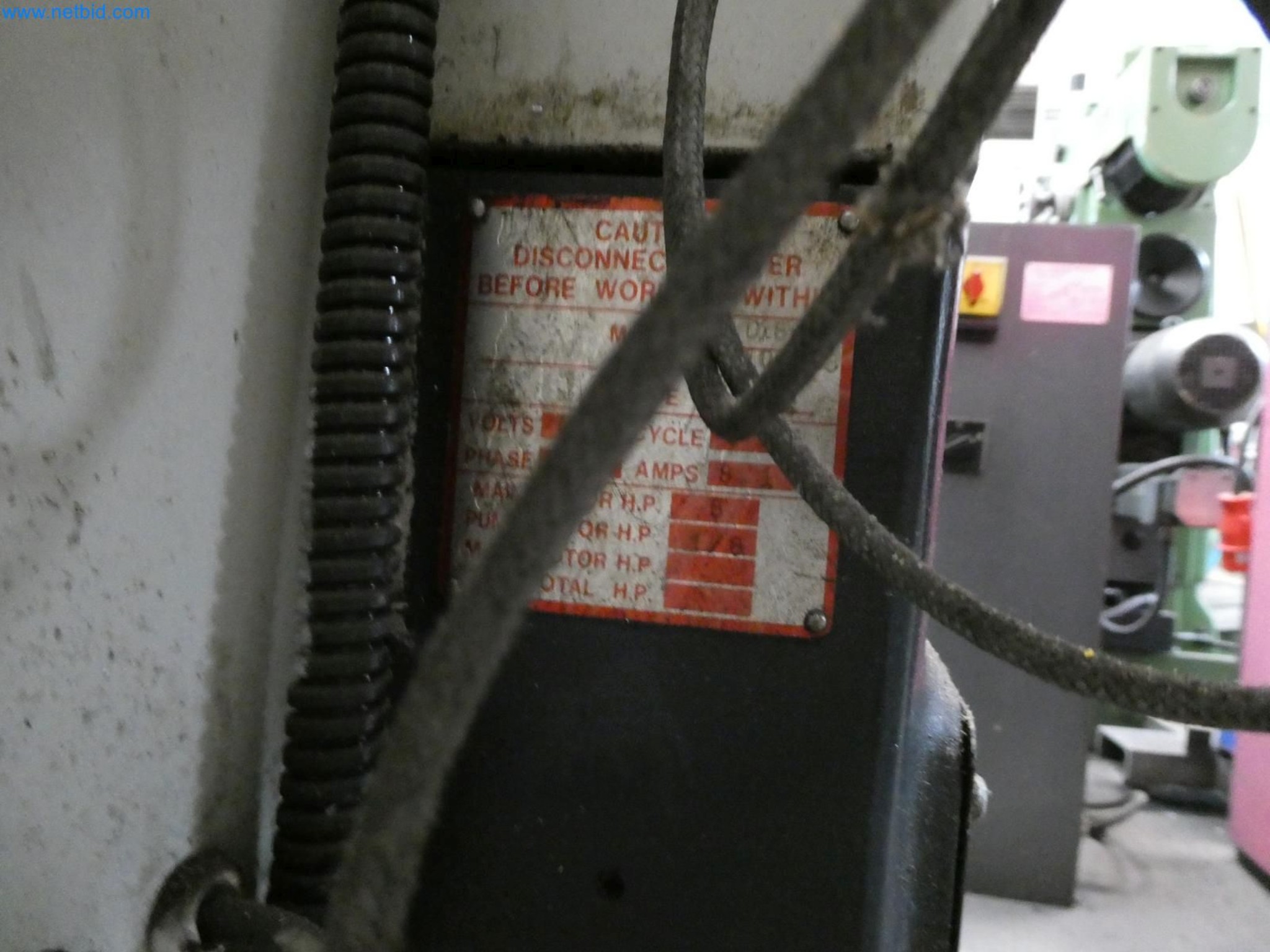 Engel Spritzgießmaschinen und Maschinen aus der Kunststoffindustrie-3