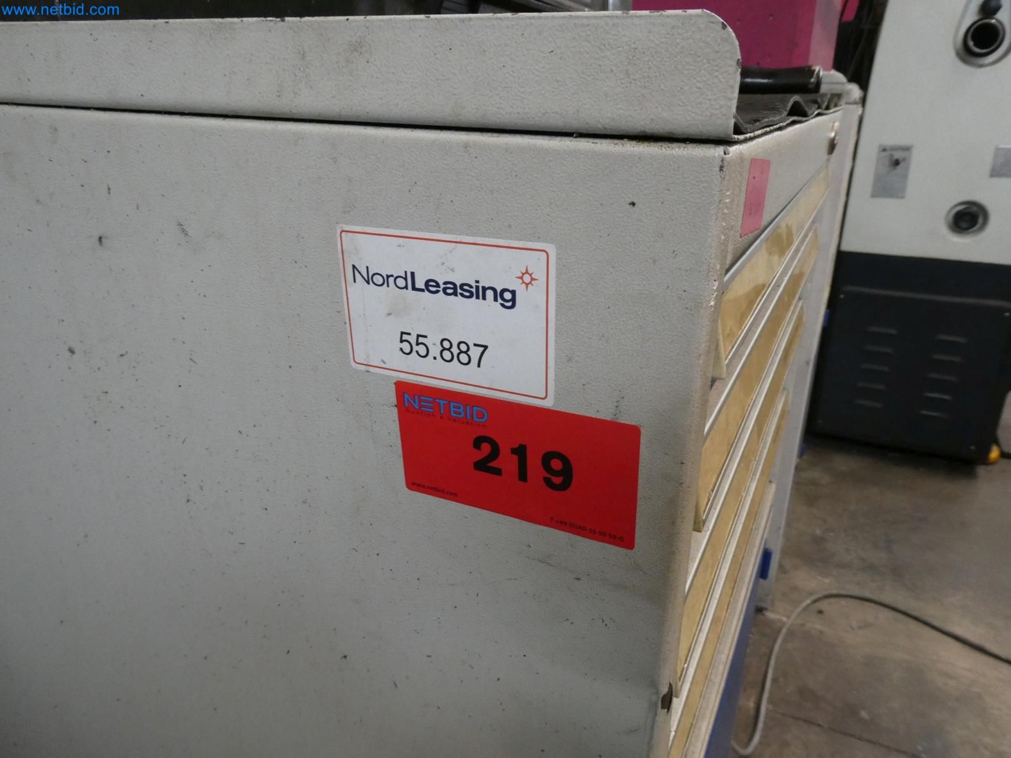 Engel Spritzgießmaschinen und Maschinen aus der Kunststoffindustrie-2