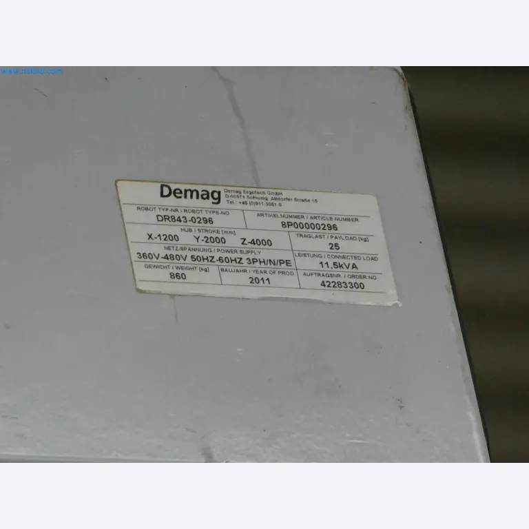 Engel Spritzgießmaschinen und Maschinen aus der Kunststoffindustrie-11