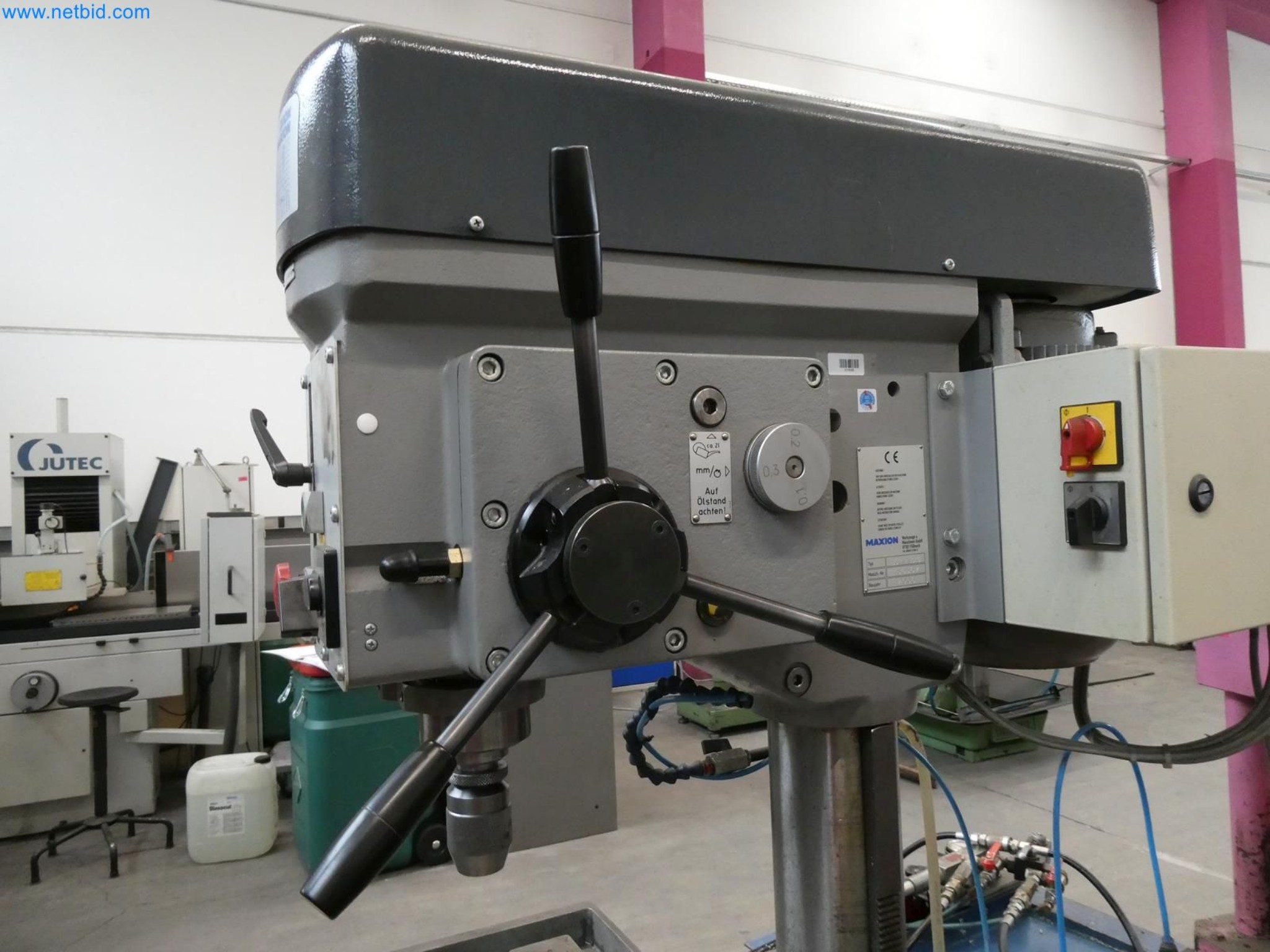 Engel Spritzgießmaschinen und Maschinen aus der Kunststoffindustrie-3