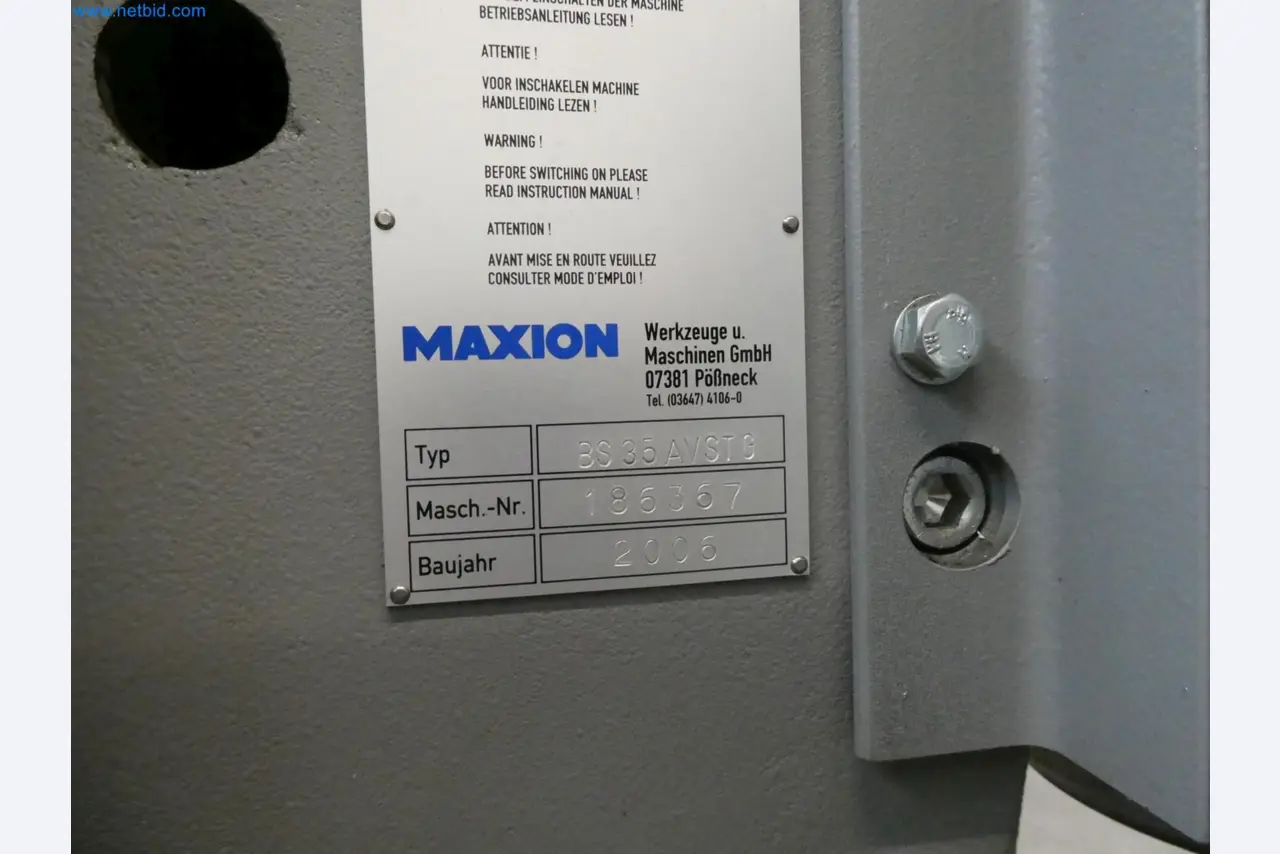 Engel Spritzgießmaschinen und Maschinen aus der Kunststoffindustrie-4