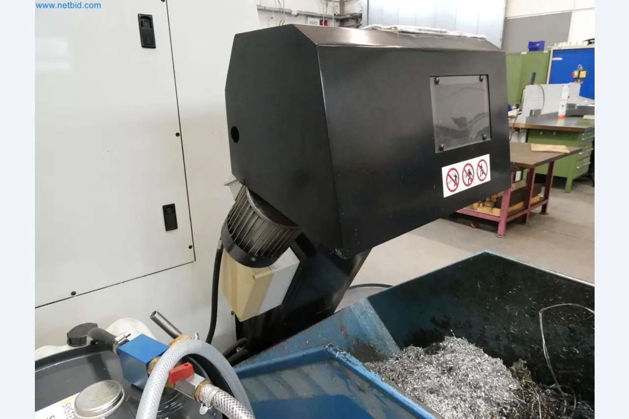 Engel Spritzgießmaschinen und Maschinen aus der Kunststoffindustrie-11