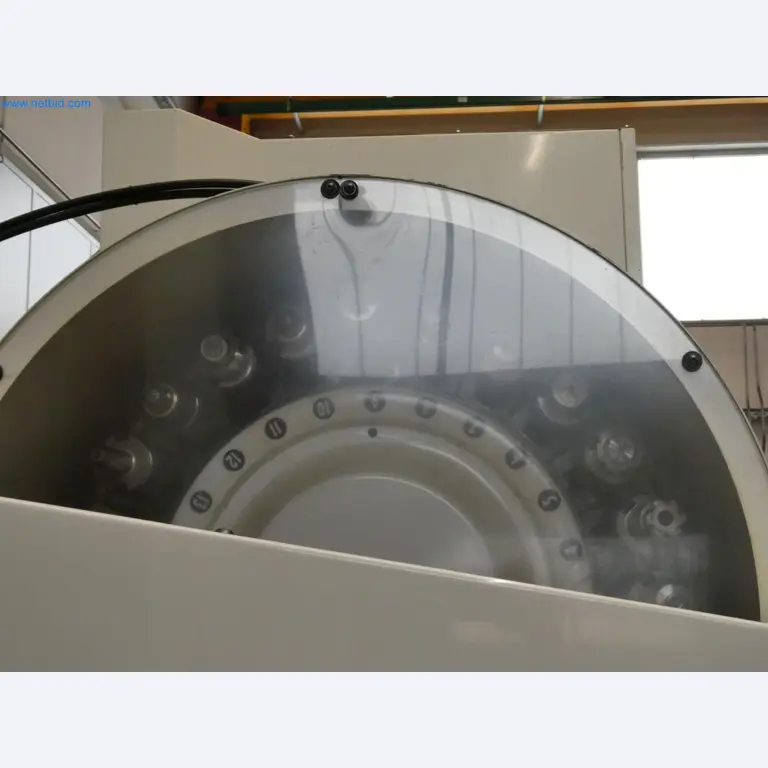 Engel Spritzgießmaschinen und Maschinen aus der Kunststoffindustrie-8