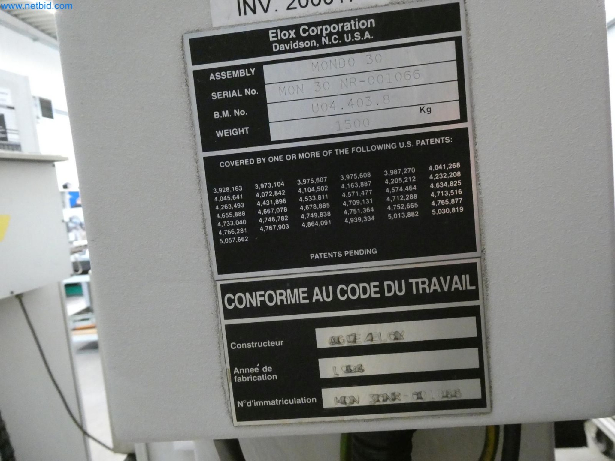 Engel Spritzgießmaschinen und Maschinen aus der Kunststoffindustrie-6