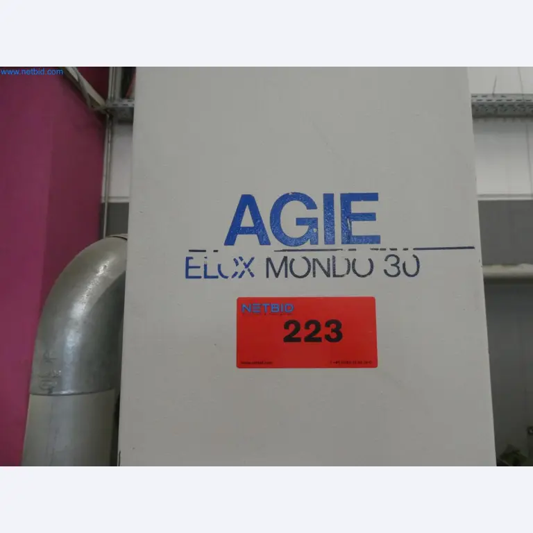 Engel Spritzgießmaschinen und Maschinen aus der Kunststoffindustrie-7