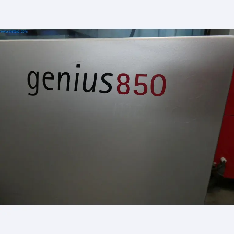 Engel Spritzgießmaschinen und Maschinen aus der Kunststoffindustrie-5