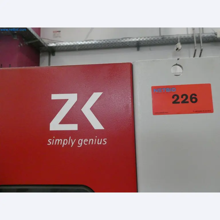 Engel Spritzgießmaschinen und Maschinen aus der Kunststoffindustrie-8