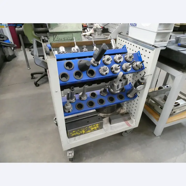 Engel Spritzgießmaschinen und Maschinen aus der Kunststoffindustrie-1