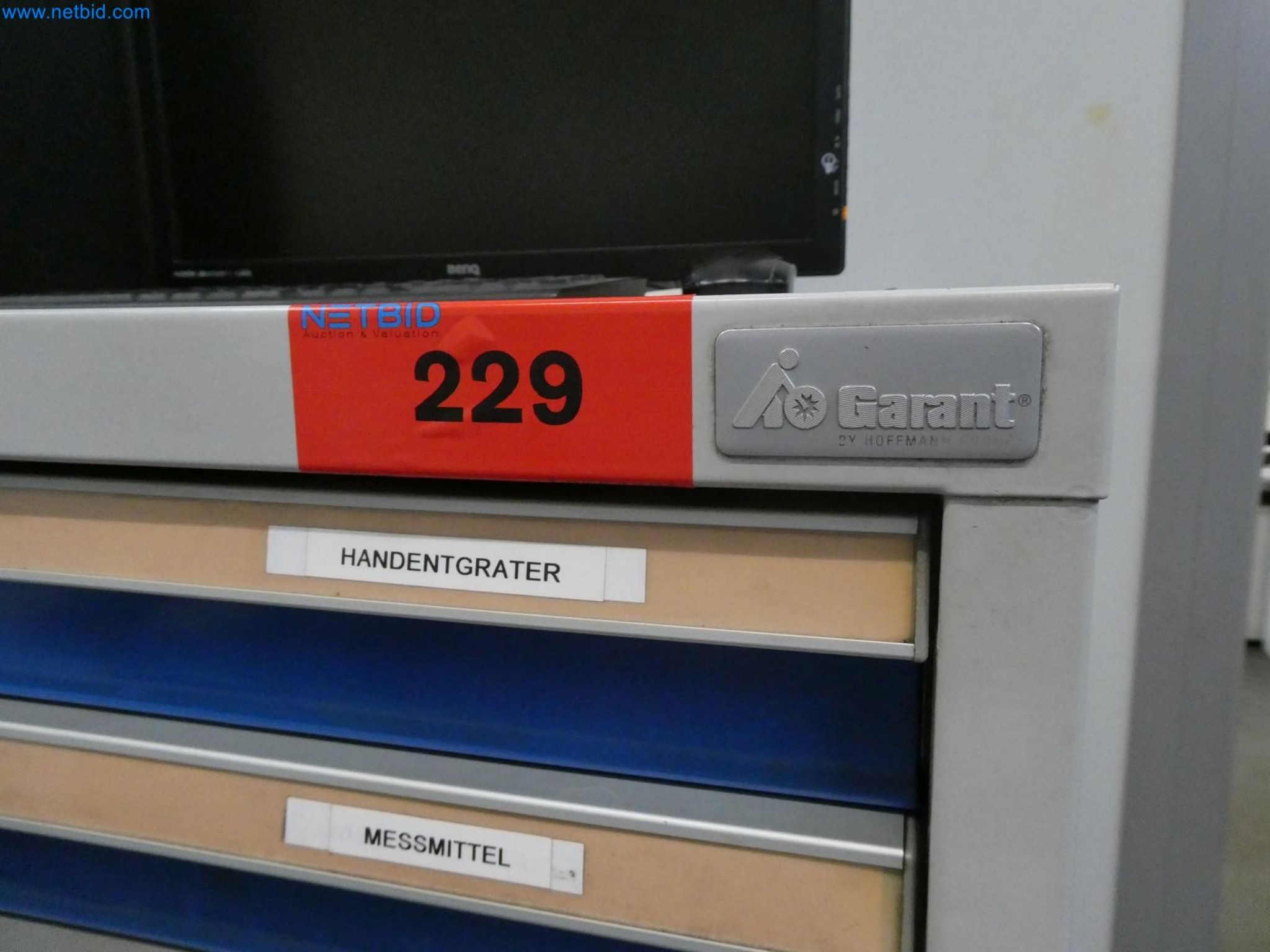 Engel Spritzgießmaschinen und Maschinen aus der Kunststoffindustrie-1