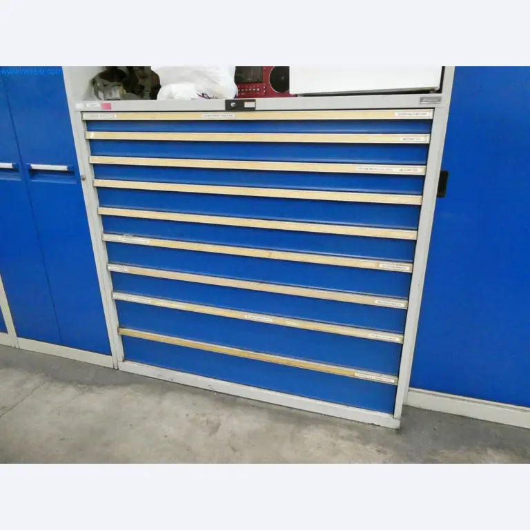 Engel Spritzgießmaschinen und Maschinen aus der Kunststoffindustrie-4