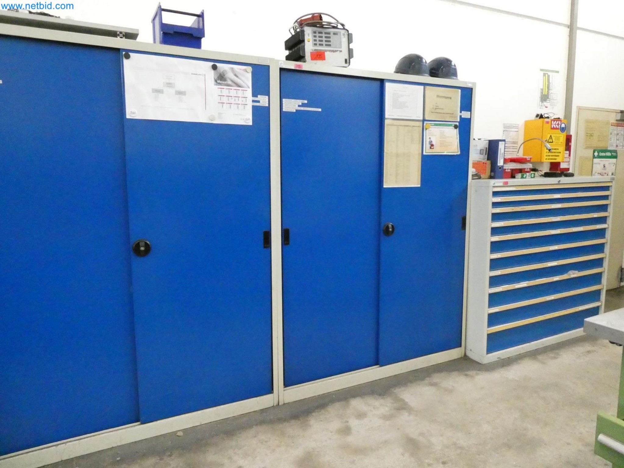 Engel Spritzgießmaschinen und Maschinen aus der Kunststoffindustrie-5