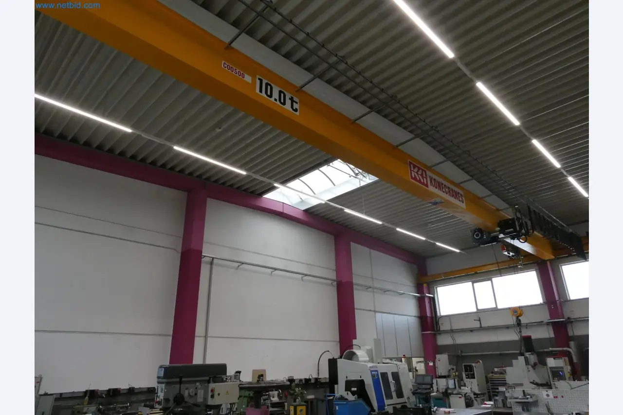 Engel Spritzgießmaschinen und Maschinen aus der Kunststoffindustrie-1