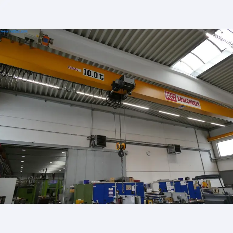 Engel Spritzgießmaschinen und Maschinen aus der Kunststoffindustrie-4