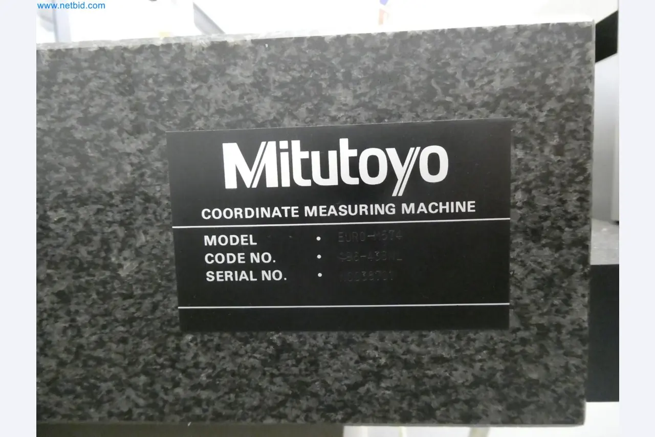 Engel Spritzgießmaschinen und Maschinen aus der Kunststoffindustrie-3