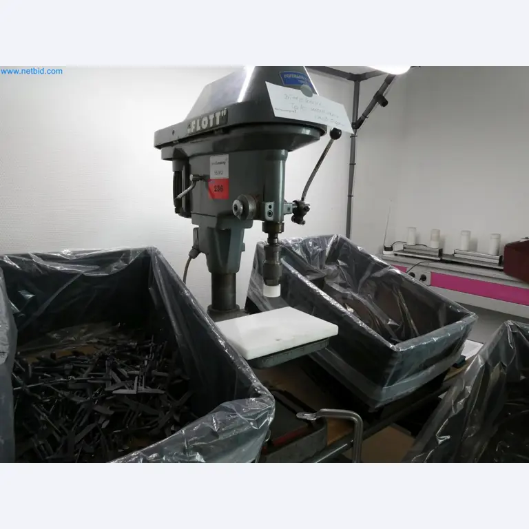 Engel Spritzgießmaschinen und Maschinen aus der Kunststoffindustrie-4