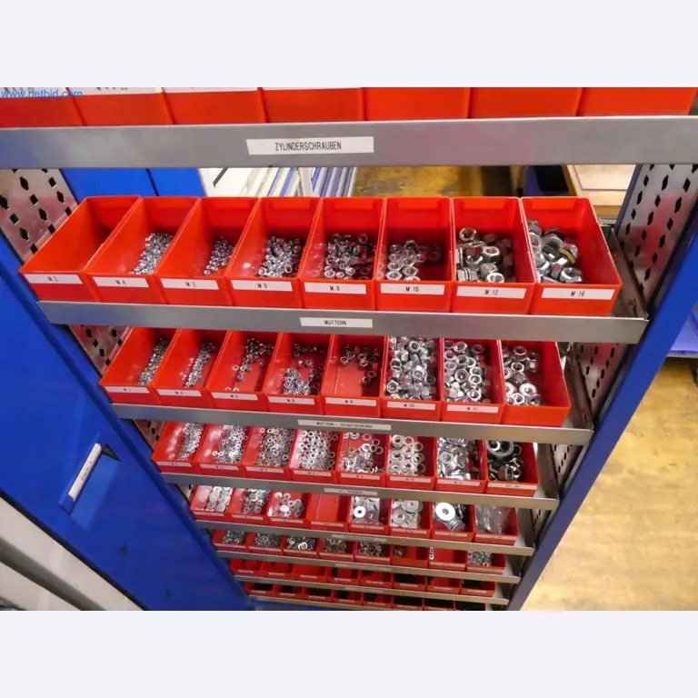 Engel Spritzgießmaschinen und Maschinen aus der Kunststoffindustrie-13