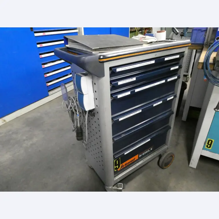 Engel Spritzgießmaschinen und Maschinen aus der Kunststoffindustrie-1