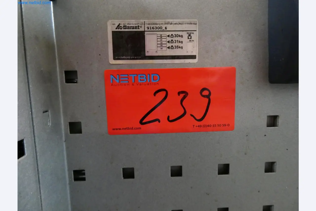 Engel Spritzgießmaschinen und Maschinen aus der Kunststoffindustrie-7