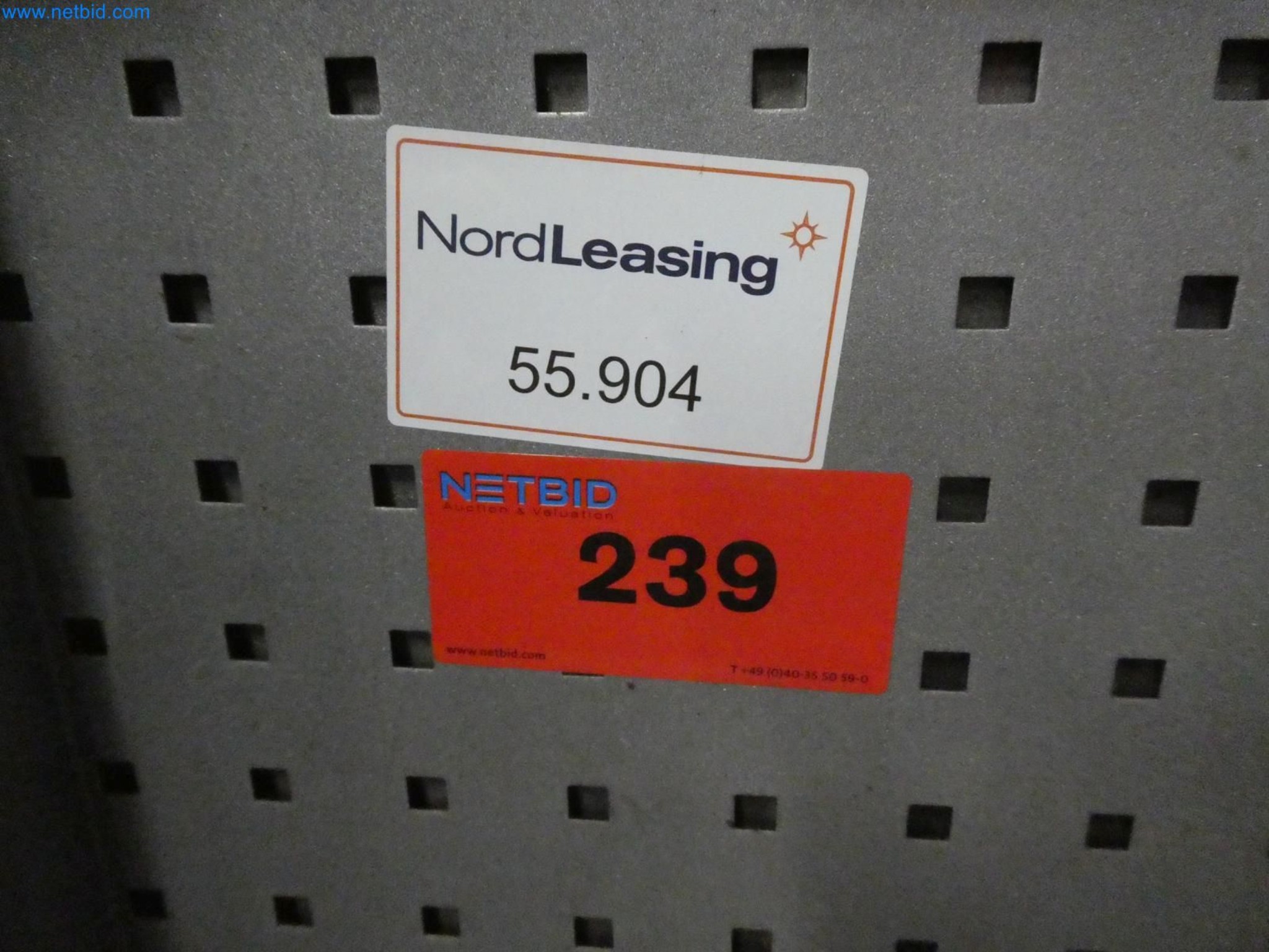 Engel Spritzgießmaschinen und Maschinen aus der Kunststoffindustrie-8